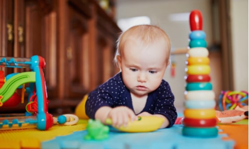 My Baby Is Developing At A Different Rate To Others - Should I Worry? tummy time